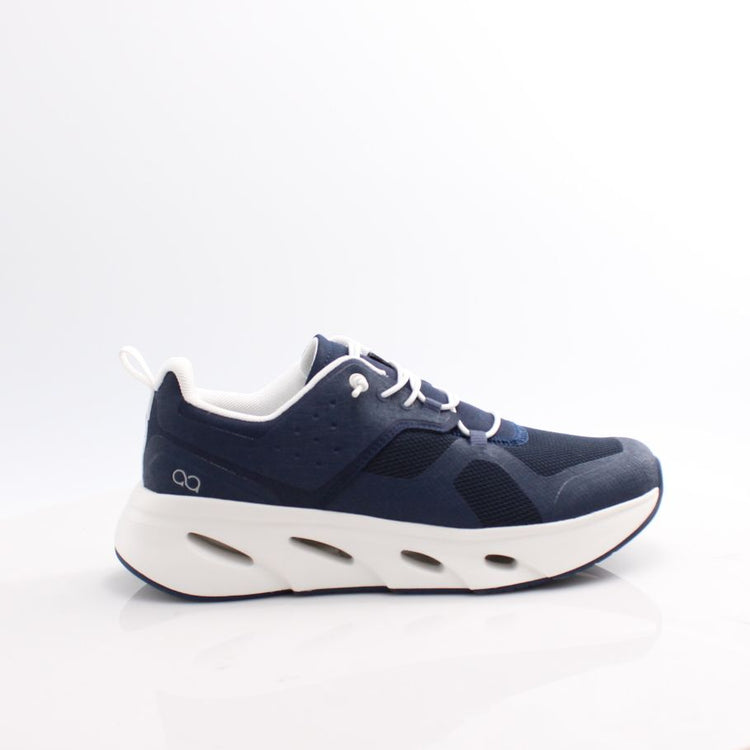 5.5 UK / 38.5 EU