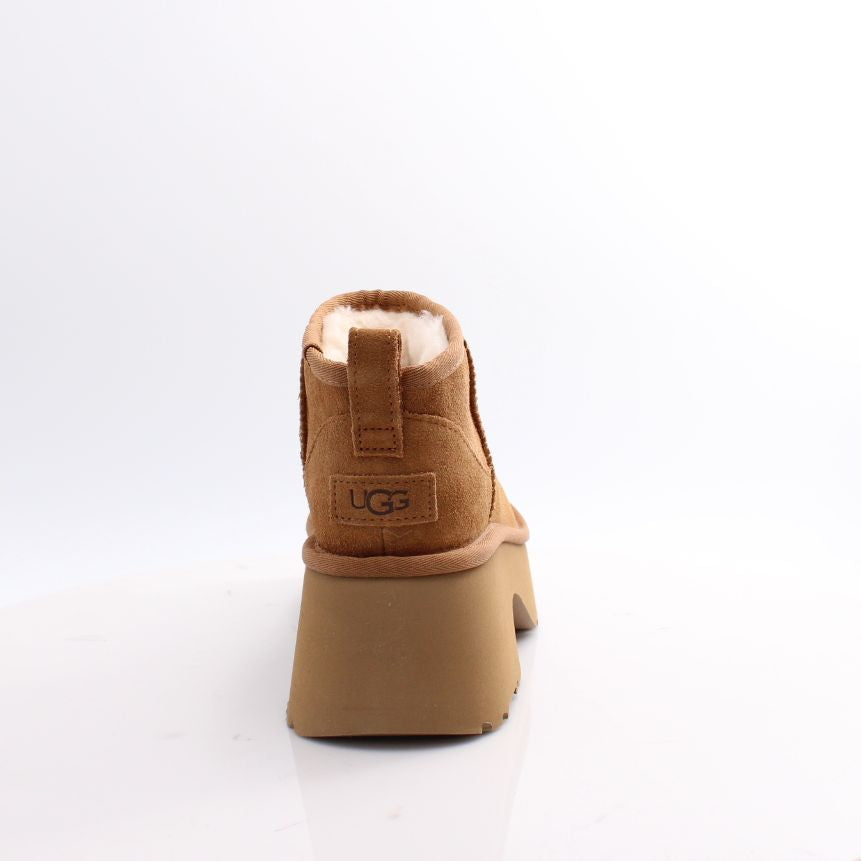 CLASSIC ULTRA MINI NEW HEIGHTS UGG BOOTS