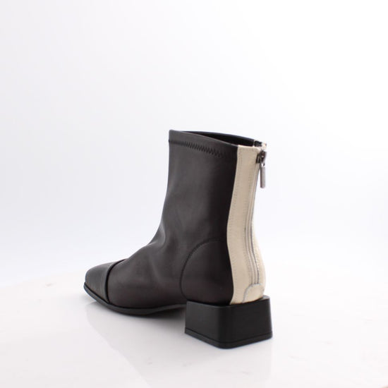 W5328B LORETTA VITALE 25