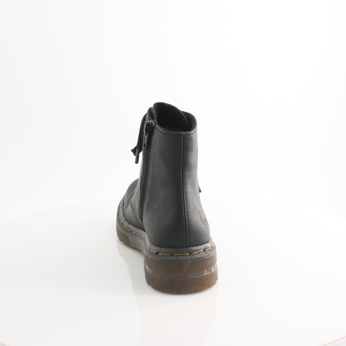 78240 RIEKER BOOTS 26