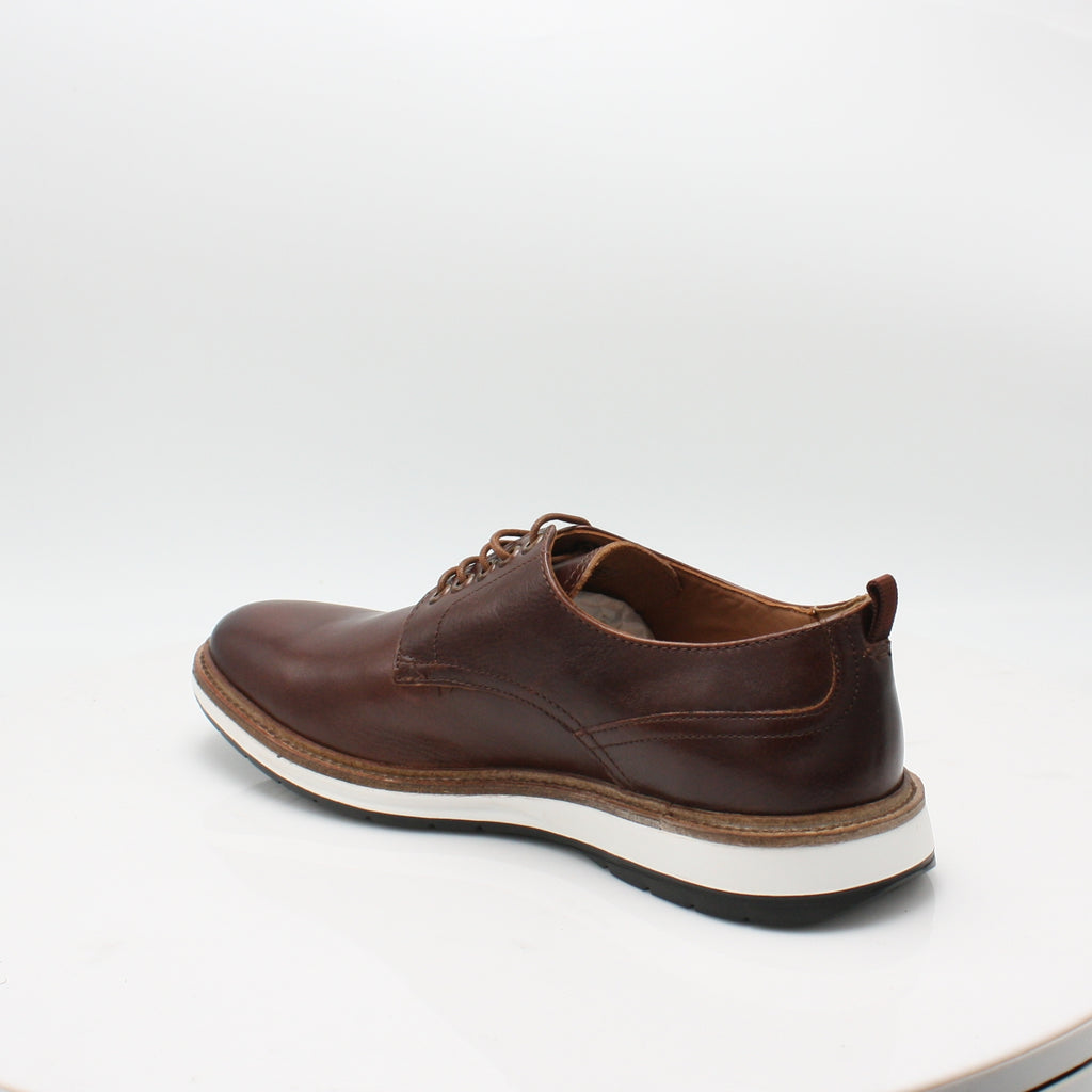 Chantry Walk CLARKS, Mens, Clarks, Logues Shoes - Logues Shoes.ie Since 1921, Galway City, Ireland.