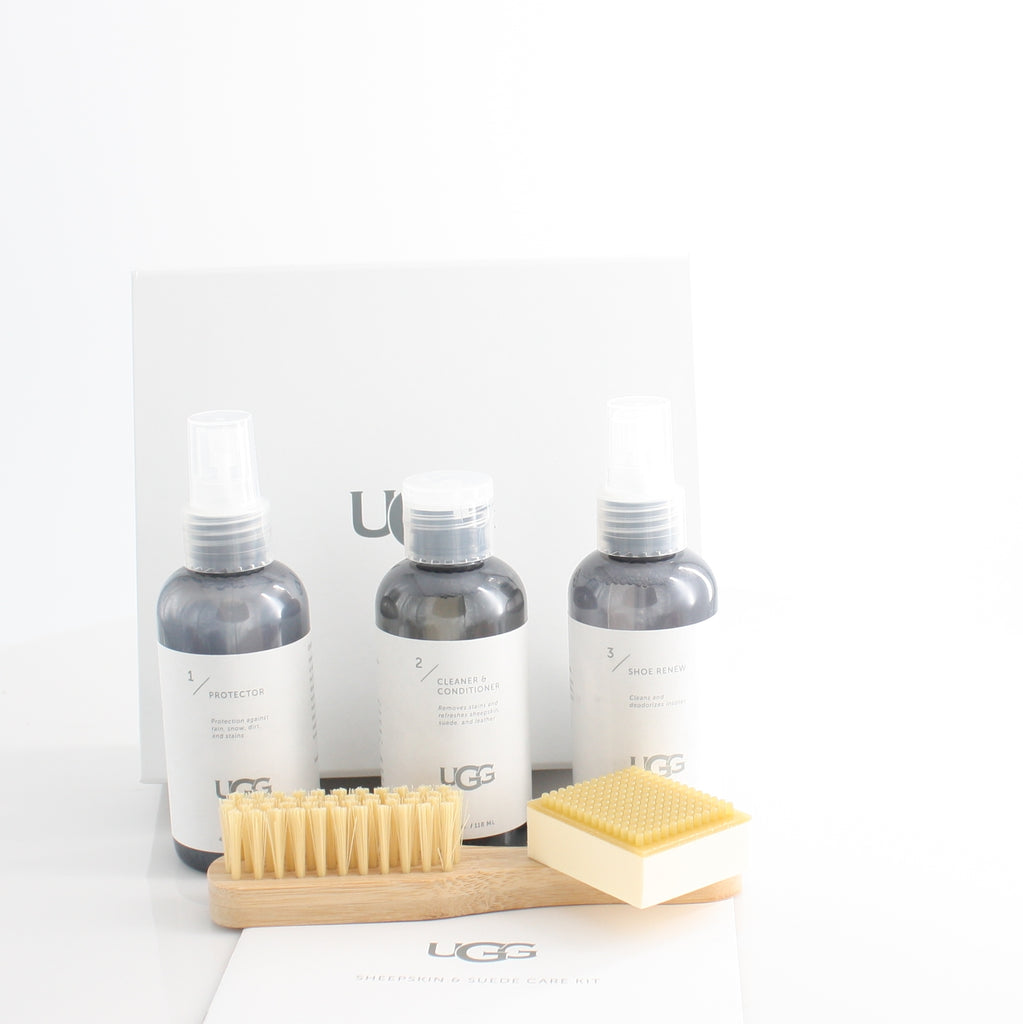 UGGS SHEEPSKIN CARE KIT1017846, Shoe Care, UGGS FOOTWEAR, Logues Shoes - Logues Shoes.ie Since 1921, Galway City, Ireland.